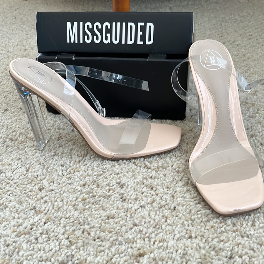 BRAND NEW Misguided Nude Square Toe Clear Heels w8